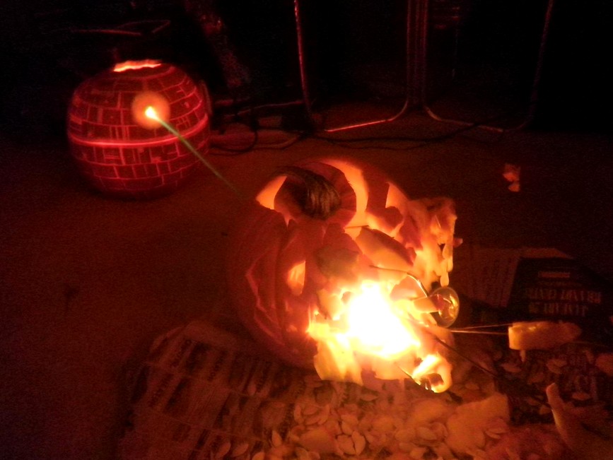 Deatstar Jack-o-lantern pumpkin
